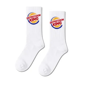 Chaussettes tricotées respirantes unisexe à motif King, style décontracté et sportif, taille unique, tissu durable pour usage quotidien, sac d'automne - Product Image 1