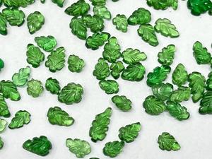 Feuilles sculptées en tsavorite de qualité supérieure, pierre précieuse en tsavorite de qualité supérieure, feuilles magnifiquement sculptées, produit en vrac, fait à la main - Product Image 3