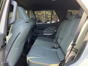 Toyota 4Runner Hybrid Trailhunter 4WD 2025 Usado en Buen Estado - Product Image 6