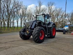 รถไถเดินตาม Fendt 936 VARIO ขับเคลื่อน 4 ล้อ กำลัง 160 แรงม้า ชิ้นส่วนหลักประกอบด้วยเครื่องยนต์และปั๊ม - Product Image 3