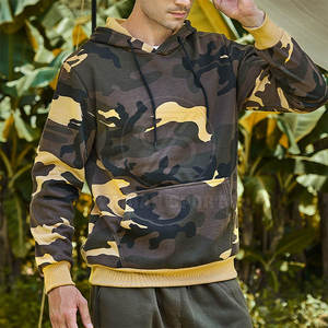 Sweat à capuche décontracté pour homme en motif de camouflage classique pour un usage quotidien Sweat à capuche léger de camouflage pour homme avec capuche réglable - Product Image 5