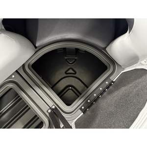 Pontón de Pesca Deportiva Sun Tracker Sportfish 22 Base 2026, 115 HP, Gasolina, Embarcación de Pesca Resistente - Product Image 6