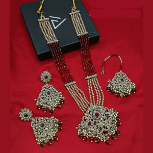 Lujoso conjunto de collar largo chapado en oro adornado con piedra austriaca brillante y perlas elegantes joyería étnica india tradicional - Product Image 1