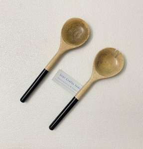 Juego de servidor de ensalada de madera de la mejor calidad, último diseño, mango de resina, utensilios de cocina, herramientas de ensalada hechas de madera al mejor precio al por mayor - Product Image 3