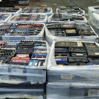 Déchets de plaques de batteries au plomb usagées, batteries de voiture déchargées avec 1 % de teneur en Pb, modèle YWHUEO2 BE, origine