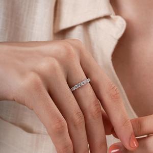 Bague d'éternité en diamant de laboratoire de 1,81 CTW, coupe ronde brillante, certifiée E F VVS VS, bague de mariage, bague d'éternité - Product Image 2