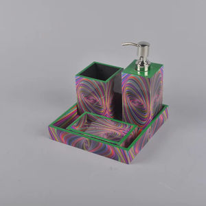 ชุดเครื่องจ่ายสบู่และโลชั่น3ชิ้นทำจากเรซินคริสตัลสุดหรู - Product Image 1