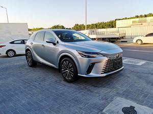 Nuevo Lexus RX350 Híbrido/AWD 2025 con Cámara Trasera de 360°, Capacidad de Carga de 31-40T, Emisión Diésel/GAS, Automático - Product Image 4