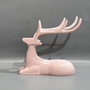 Adorno de Reno Rosa Suave hecho a mano de primera calidad, acabado suave único, elegante exhibición navideña para decoración del hogar de temporada - Product Image 2