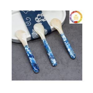 Cuillère à caviar en nacre fabriquée au Vietnam durable et durable pour une utilisation prolongée - Product Image 1