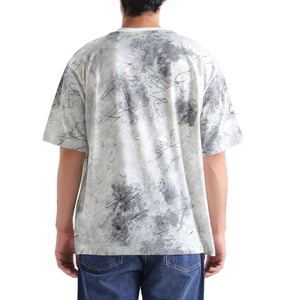 เสื้อยืดคอกลมทรงบ็อกซี่พิมพ์ลายพัฟฟ์ผ้าคอตตอนถัก 100% สั่งทำขายส่ง ปริมาณมาก พิมพ์ลาย HD ผ้าเนื้อสัมผัสพิเศษ ไหล่ตก ทรงโอเวอร์ไซส์ ใส่ได้ทั้งชายและหญิง - Product Image 3