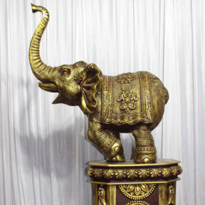 Elefante de estilo moderno para decoración de bodas Material de fibra elegante con base para decoraciones de bodas - Product Image 1