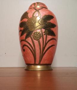 Eco Friendly Metal Cremation Urn Made With Sustainable Material Offering Families A Responsible <b>Memorial</b> Solution - Product Image 5