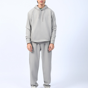 Conjunto Deportivo de Dos Piezas para Mujer, Color Gris Claro, con Estampado de Diamantes de Imitación, Sudadera con Capucha y Pantalones de Chándal, Estilo Casual Urbano, Felpa Suave y Cómoda - Product Image 1