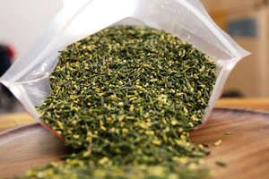 Noyau de lotus séché de qualité supérieure 10.58oz/300g Noyau de lotus séché de qualité supérieure 14.1oz/400g origine Vietnam - Product Image 2