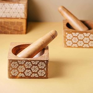 Mortero y Maja de Madera de Fabricante Confiable para Moler Hierbas y Mezclar Especias, Utilizado por Cocineros Caseros y Profesionales - Product Image 1