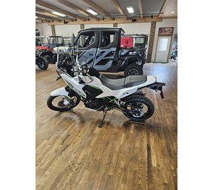 ACQUISTA ORA la nuova Kawasaki <span class=keywords><strong>KLE</strong></span> 500 SE ABS Adventure 2026, pronta per la spedizione in tutto il mondo - Product Image 1