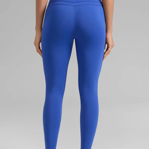 Leggings de sport pour femmes avec impression de logo personnalisé, design froncé sur le bas, leggings de musculation, vente en gros, service OEM, meilleure qualité - Product Image 3