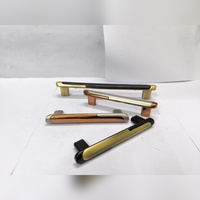 Lemari Kabinet Mewah Ringan dari Paduan Seng, Gagang Padat untuk Laci, Tarikan Lemari Dapur Kamar Tidur, Furnitur Lemari Eksterior Ruang Tamu