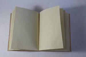 Cuaderno de Cuero de Cabra Suavizado Color Rosa con Grabado de Árbol de Banano en la Cubierta Delantera, Hermoso Diario Encuadernado en Cuero - Product Image 4