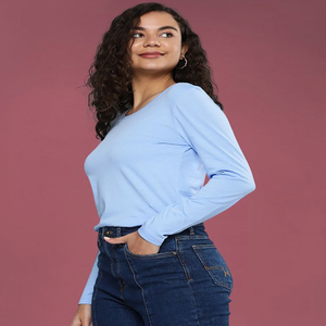 NOUVEAU T-shirt col en R à manches complètes pour femmes, inspiré de l'Inde, Slim Fit Streetwear Respirant Anti-Pilling Feature Character Logo - Product Image 6