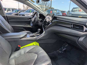 Usado 2023 T * oyota Camry XSE - Product Image 4