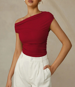 เสื้อยืดคอเฉียงไหล่เดียวสำหรับผู้หญิง ระบายอากาศได้ดี ปักลาย แต่งขอบยางยืด สไตล์ Y2K เสื้อแขนกุดลำลองสำหรับผู้หญิง - Product Image 5