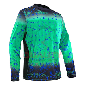 Chemise de pêche à coupe classique avec coutures renforcées en tissu résistant au soleil et manches enroulables pour une polyvalence maximale Aventures de pêche - Product Image 1