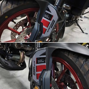 Adesivi Protettivi per Parafango Moto Compatibili con Suzuki V-Strom 1050 - Product Image 1