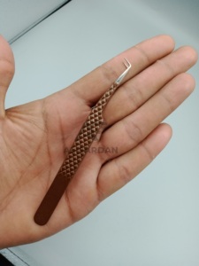 Pince à cils de haute qualité 90 degrés pointe de Fiber couleur marron chocolat boîtes de cartes en acier inoxydable durables pour pince à cils - Product Image 4