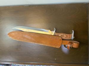 Couteau de chasse édition spéciale en acier Damas avec étui en cuir, couteau de survie tendance - Product Image 5