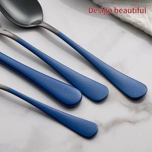 Couverts modernes avec poignée bleue et finition noire pour des repas familiaux élégants, des rassemblements, des fêtes et des réceptions, vente en gros en provenance d'Inde - Product Image 2