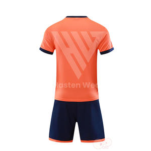 ชุดฟุตบอลแบบปรับแต่งได้ชุดทีมฟุตบอลสำหรับชุดกีฬาชุดทีมออกแบบได้ตามต้องการ - Product Image 2