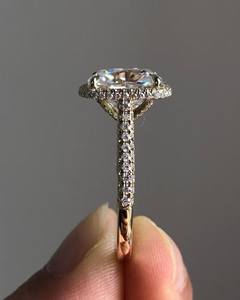 Joyería de boda de diamante cultivado en laboratorio de estilo de lujo 14K oro amarillo sólido 3,5 quilates solitario cojín corte anillo de compromiso para mujer - Product Image 4