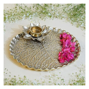 Bandeja de servicio de hoja de metal con la mejor calidad en nuevos diseños Usos para Hotel Restaurante Bandeja de servicio en casa y regalo para boda - Product Image 3