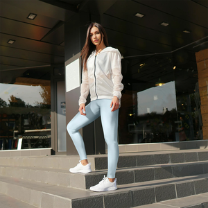 Sublimación Yoga Leggings Mujeres Custom Fitness Gym Transpirable Fitness Leggings con patrón sólido para damas Precio al por mayor - Product Image 2