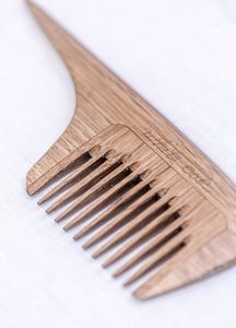 EXERCICE Peigne à cheveux manche en bois fait à la main pour une utilisation en salon de l'Inde Peigne en bois en gros pour un usage commercial à vendre en - Product Image 2