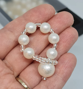 Rond de serviette perles rides blanches Perles acryliques Porte-serviette unique Rond de serviette - Product Image 4