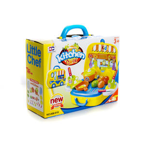 Juego de Cocina Infantil Martom en Maleta, Juguete de Plástico con Estufa para Niños y Niñas de 3+ Años, Nuevo en Caja - Product Image 5