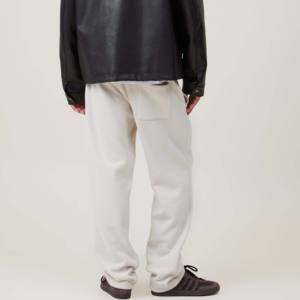 Streetwear Pantalon de jogging en velours côtelé délavé à taille élastique avec design évasé empilé avec logo personnalisé et poche style High Street Boys - Product Image 4
