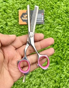 OEM Aceptable Tijeras de salón de acero inoxidable de 6 pulgadas Herramienta de estilismo de adelgazamiento de corte de punta afilada Dientes planos regulares para peluquería - Product Image 3