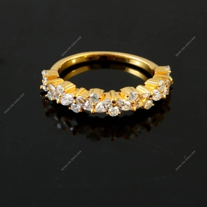 Anillo de Compromiso y Aniversario de Boda Unisex de Plata de Ley 925 con Moissanita de 1.25 Quilates, Engaste de Puntas y Bisel - Product Image 1