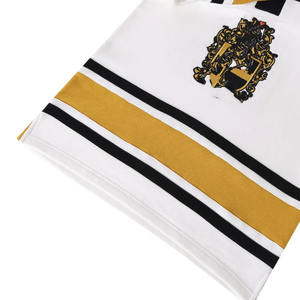 Sudadera con Capucha Personalizada para Hombre, Modelo 1906 Alpha Gold WHITE ICE HOCKEY, con Letras Estampadas en Felpa, 100% Algodón de Punto, Logotipo Universitario, Fraternidad - Product Image 5