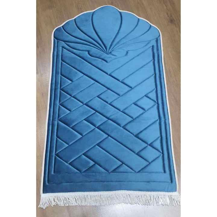 Saliha Velvet Filled Prayer Rug Oil