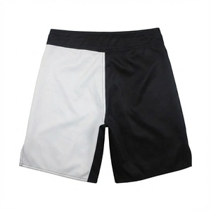 Pantalones Cortos de MMA Personalizados para Hombre, Pantalones Cortos de Entrenamiento y Grappling Sublimados, Tela Elástica Resistente - Product Image 3