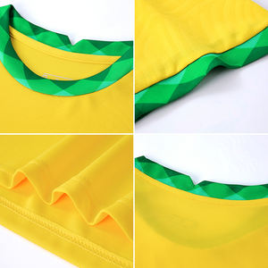 Hot Selling Classic Customize Football Jersey Kits for Boys High Quality Stripe Soccer Uniform - Product Image 4