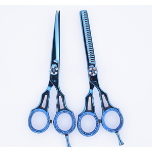 NEPURLSON Ciseaux chirurgicaux manuels en acier inoxydable de couleur personnalisée de 6 pouces pour la coupe de cheveux de coiffure de qualité médicale réutilisables - Product Image 1