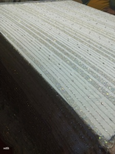 Elegante tela bordada para novias Satén de lino con patrones estampados y bordados para vestidos de noche de fiesta - Product Image 3