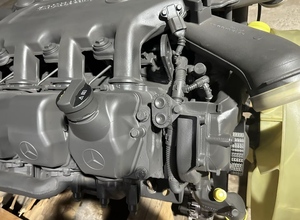 Om502la om501la 6 צילינדר (v6) 8 צילינדר V8 מנוע דיזל (לא בשימוש) ומנוף שידור - Product Image 3