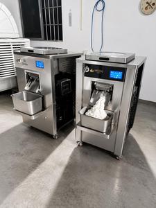 Vitrina Refrigerada Italiana para Helados con Puerta de Vidrio, Exhibidor de Helados en Lotes, Congelador para Conos de Helado - Product Image 5